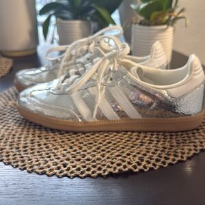 adidas Silver Women's Sneakers Samba